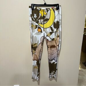 Chinchilla wearing sunglasses leggings